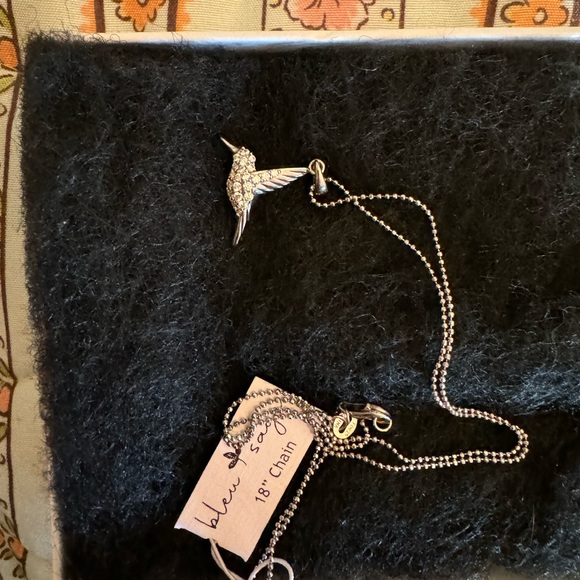 Bleu Sage Necklace - Picture 2 of 2